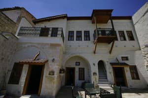 thumbnail: Exterior
