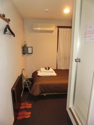 thumbnail: Room