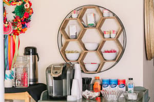 thumbnail: Breakfast area