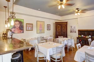 thumbnail: Interior