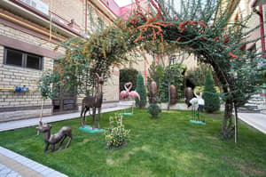 thumbnail: Garden