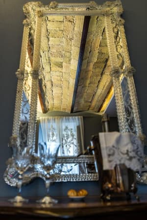 thumbnail: Interior