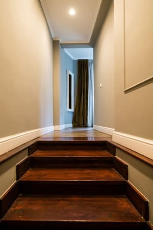 thumbnail: Hallway