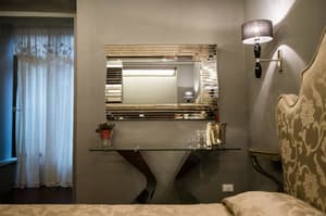 thumbnail: Bathroom amenities