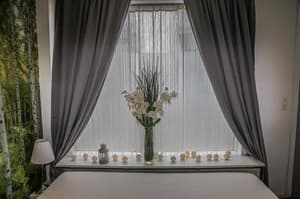 thumbnail: Interior detail