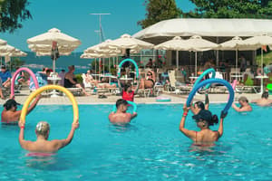 thumbnail: Pool