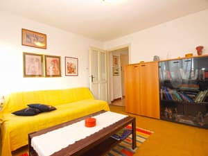 thumbnail: Interior