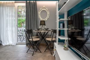 thumbnail: Living area