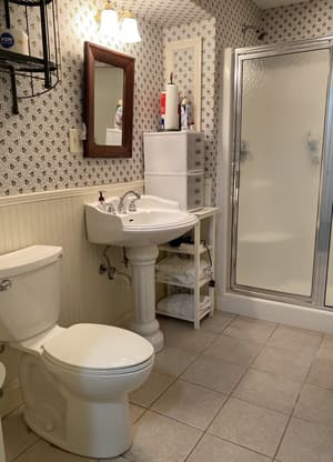 thumbnail: Bathroom