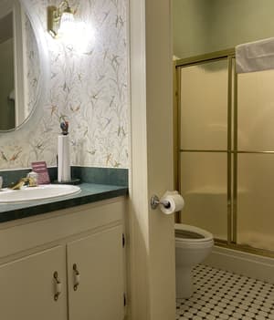 thumbnail: Bathroom