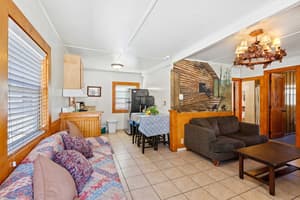 thumbnail: Living room