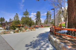 thumbnail: Property entrance