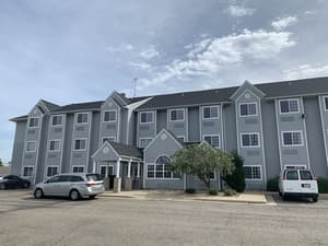 thumbnail: Front of property