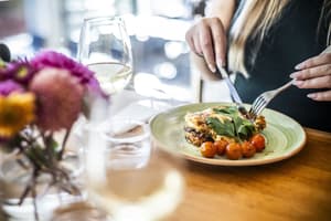 thumbnail: Restaurant