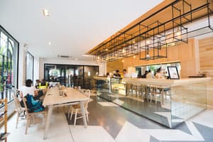 thumbnail: Restaurant