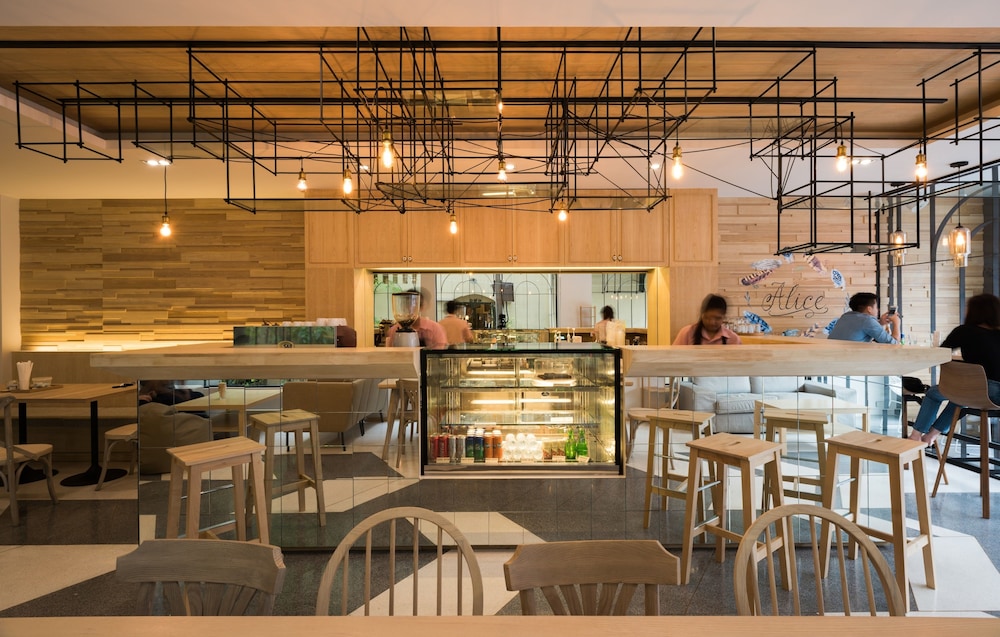 Coffee shop