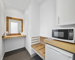 thumbnail: General view