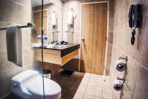 thumbnail: Bathroom