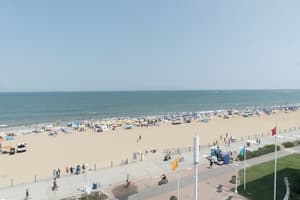 thumbnail: Balcony view