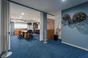 thumbnail: Lobby sitting area