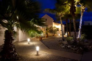 thumbnail: Courtyard