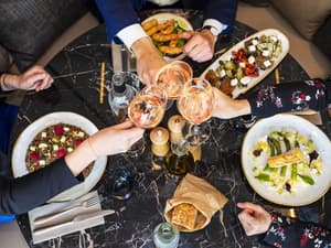 thumbnail: Restaurant