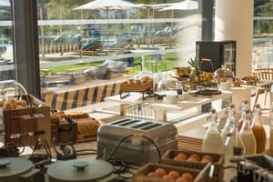 thumbnail: Breakfast area