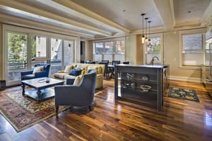 thumbnail: Living area