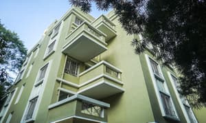 thumbnail: Exterior