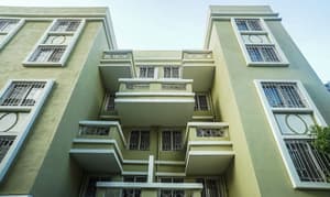 thumbnail: Front of property