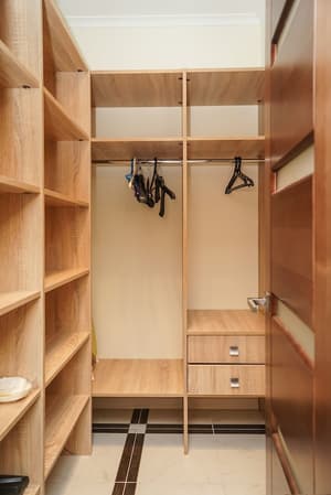 thumbnail: Interior