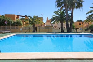 thumbnail: Outdoor pool