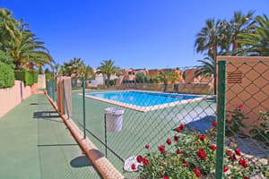 thumbnail: Outdoor pool