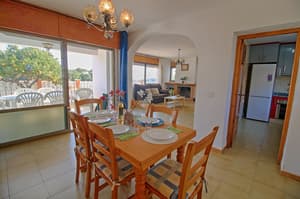 thumbnail: Interior