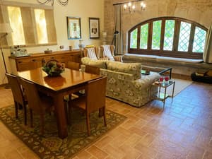 thumbnail: Living area