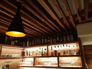 thumbnail: Bar (on property)