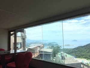 thumbnail: Balcony view
