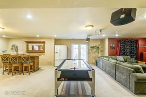 thumbnail: Living room