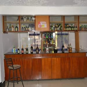 thumbnail: Bar (on property)