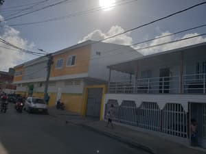thumbnail: Exterior detail