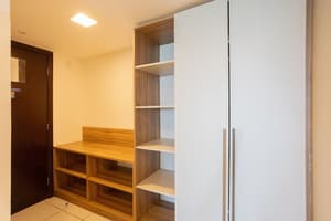thumbnail: Interior