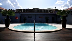 thumbnail: Outdoor pool