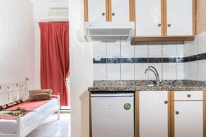 thumbnail: Private kitchenette