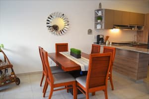 thumbnail: In-room dining
