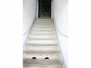 thumbnail: Staircase
