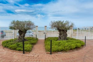 thumbnail: Property entrance