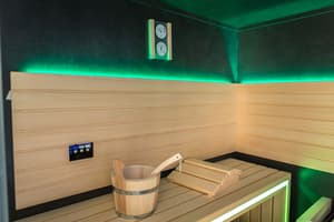 thumbnail: Sauna