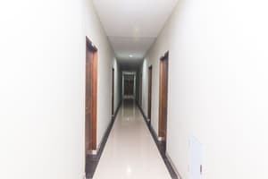 thumbnail: Hallway