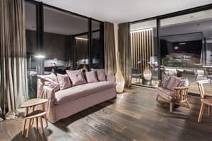 thumbnail: Living area