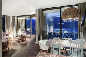 thumbnail: Living area